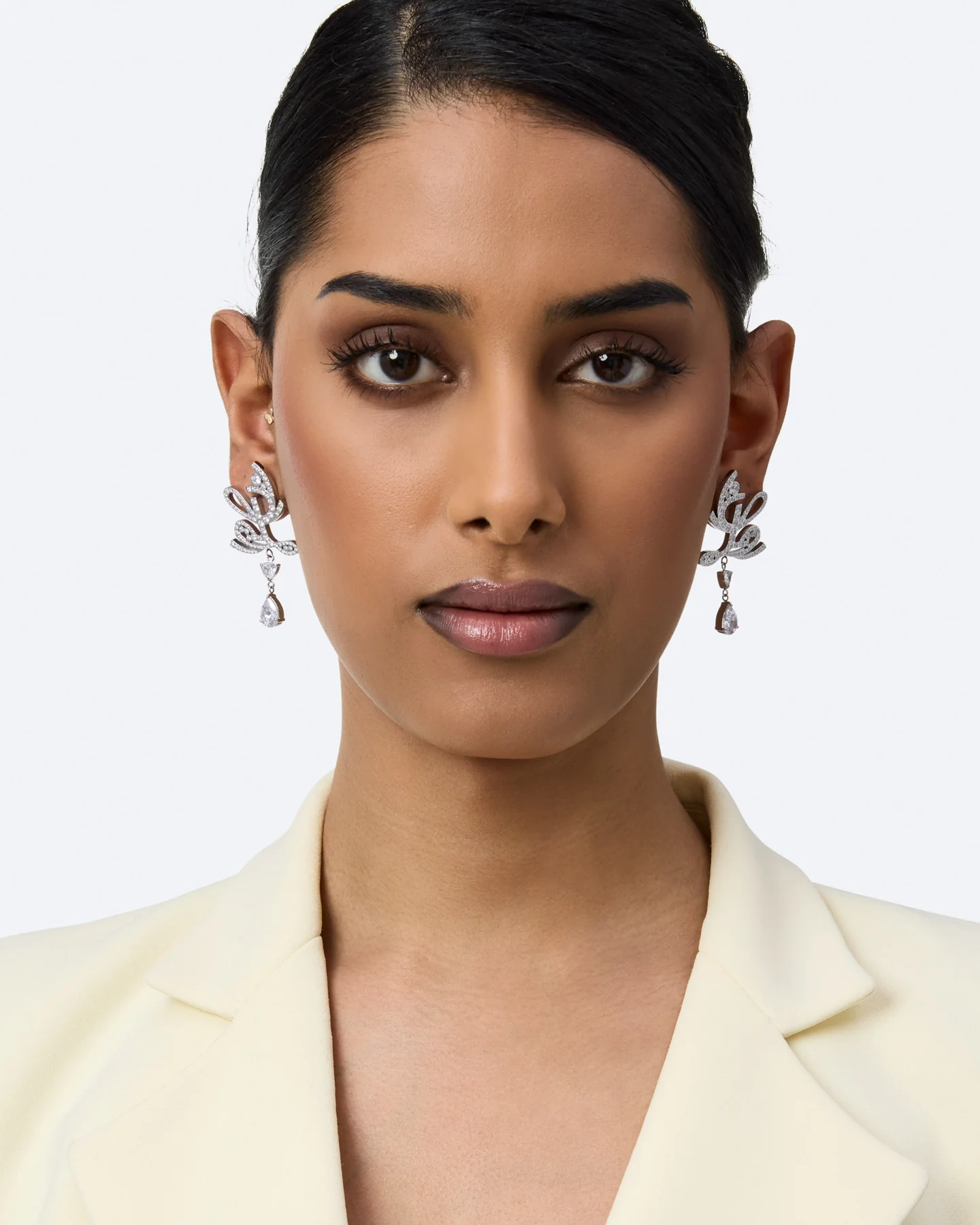 V1_Luar_Earrings_01 - Image 8